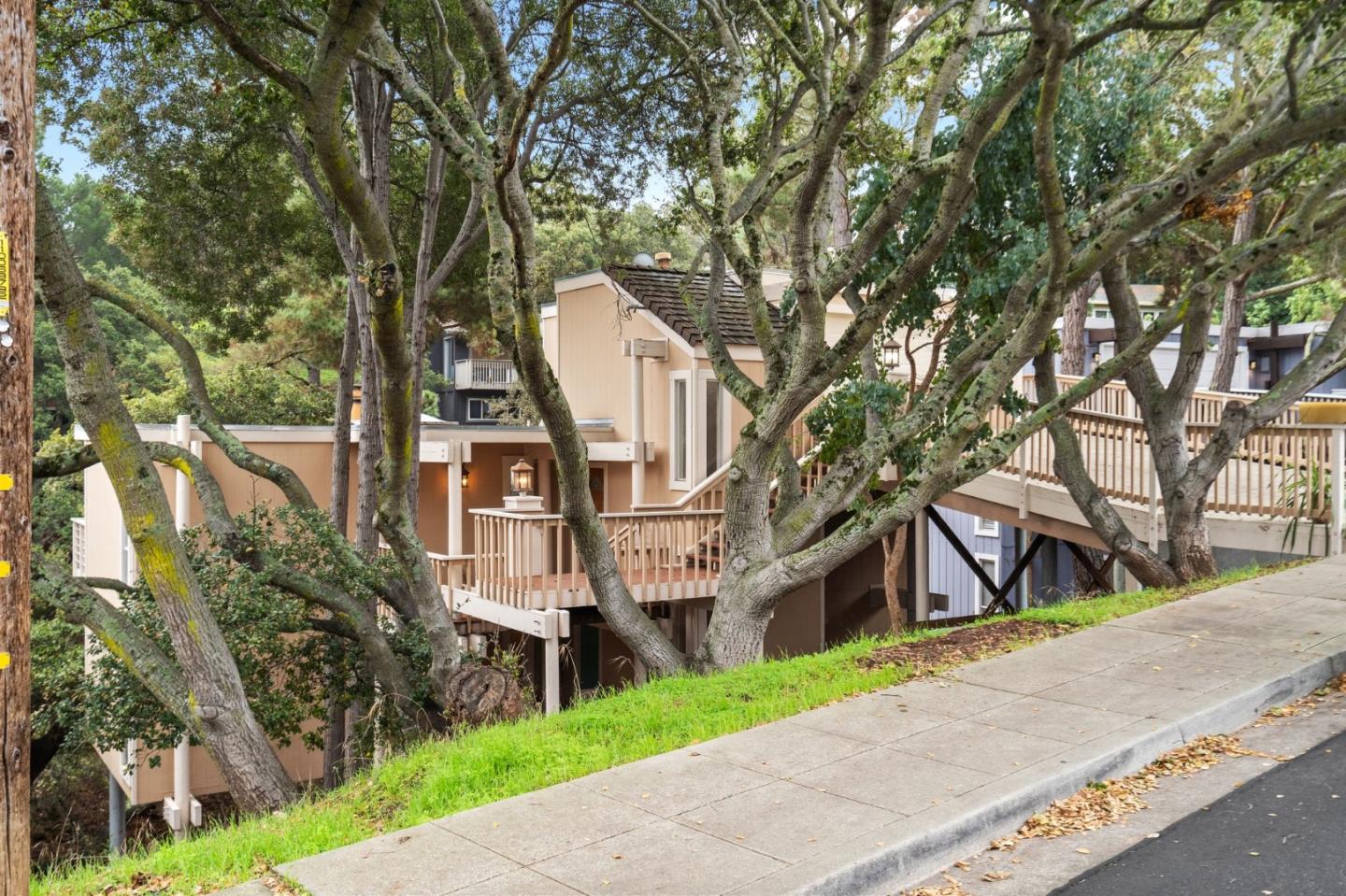 1301 North Road