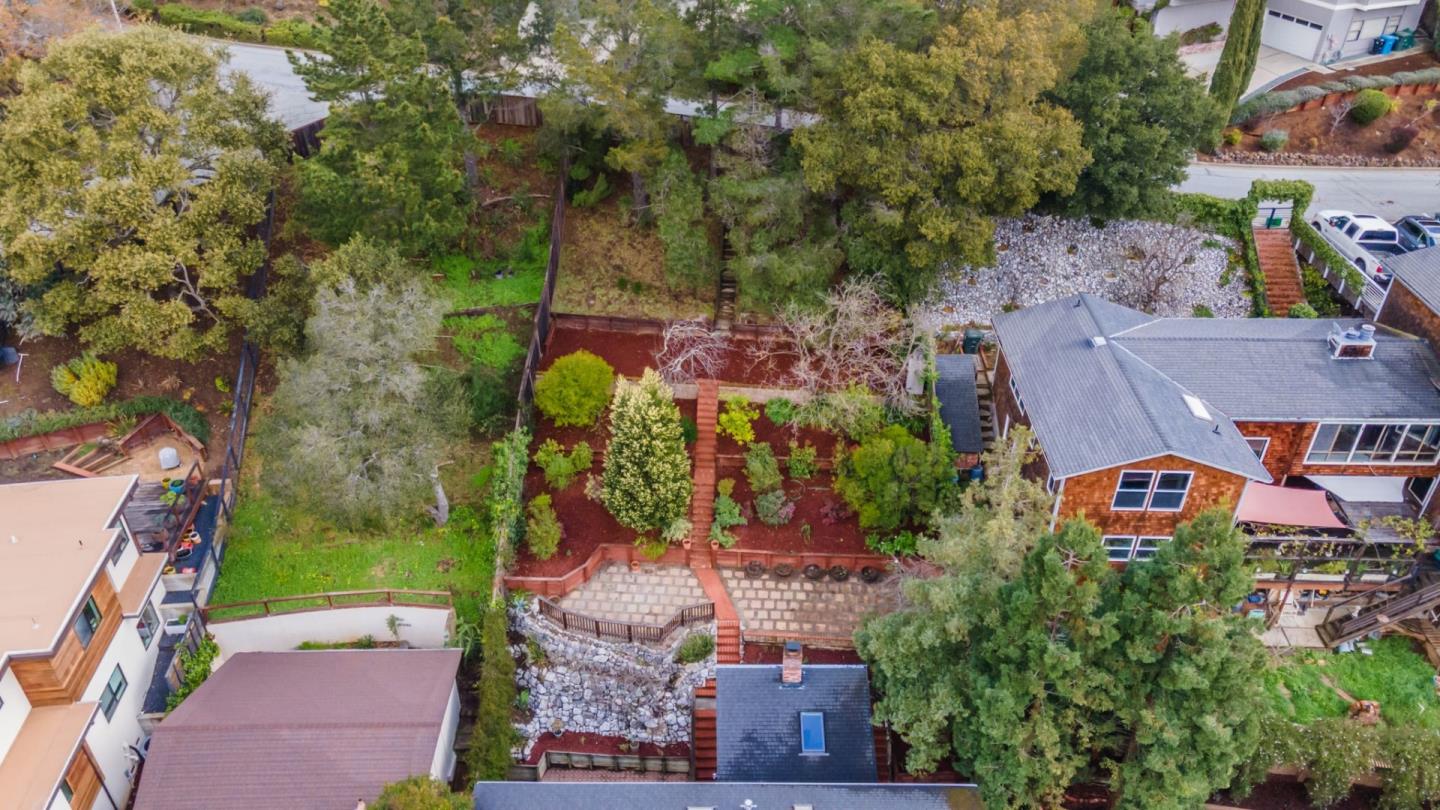 38 Roslyn Avenue