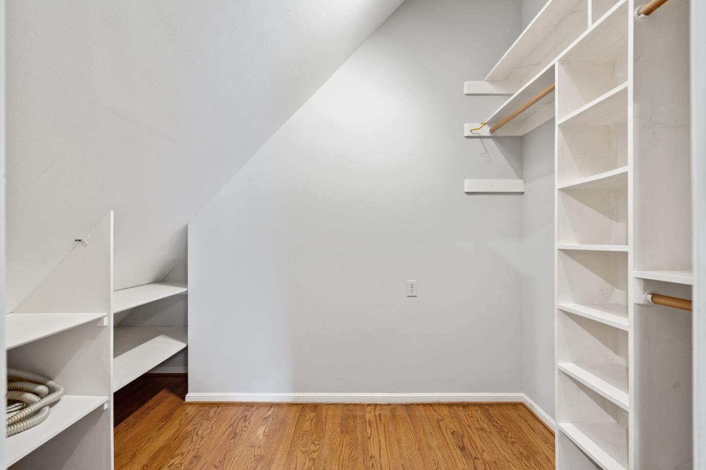 38 Roslyn Avenue