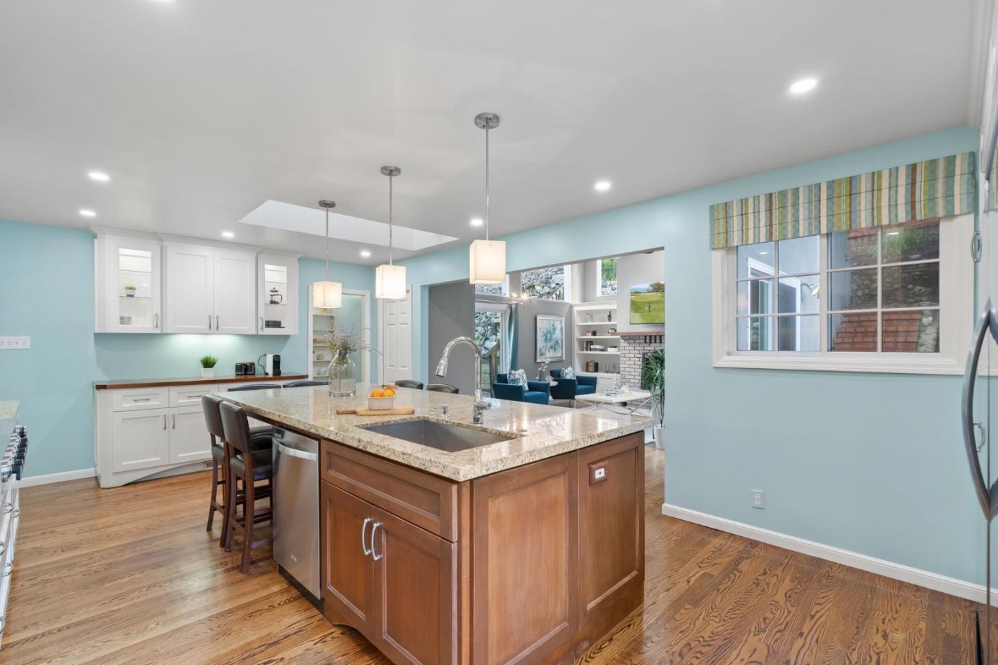 38 Roslyn Avenue