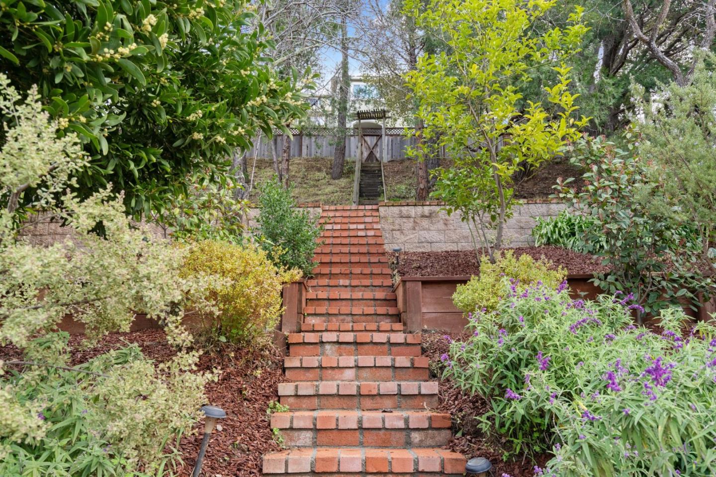 38 Roslyn Avenue