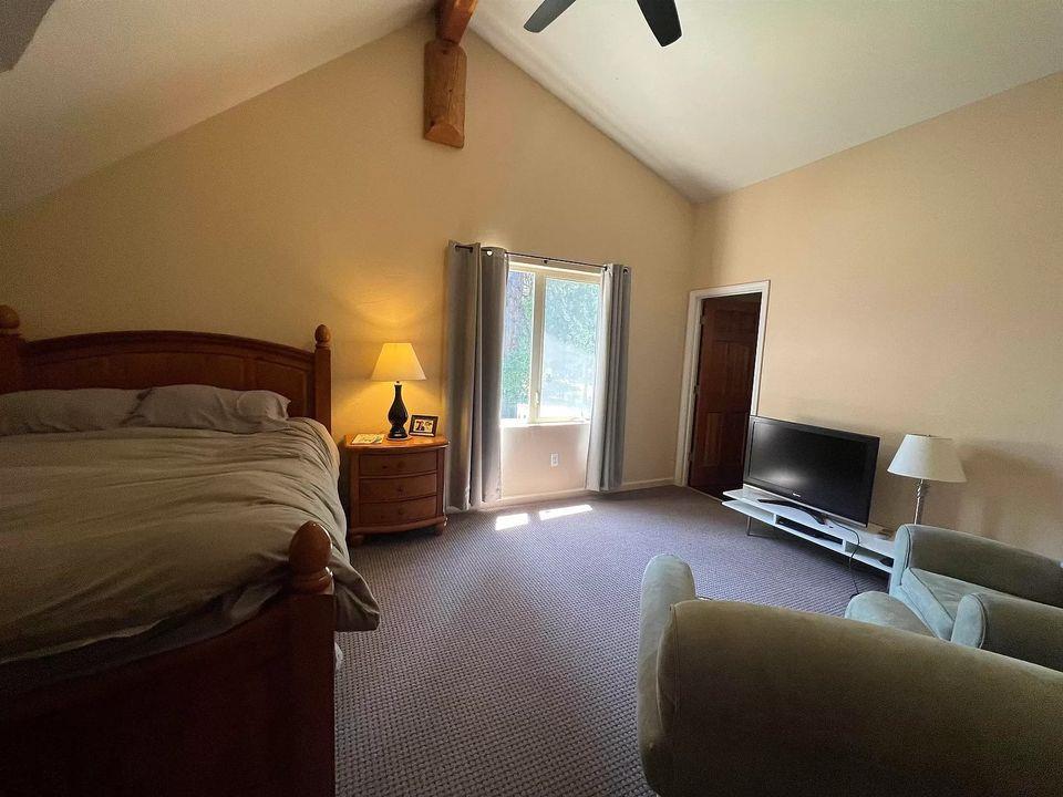 700 North Old Stage Road