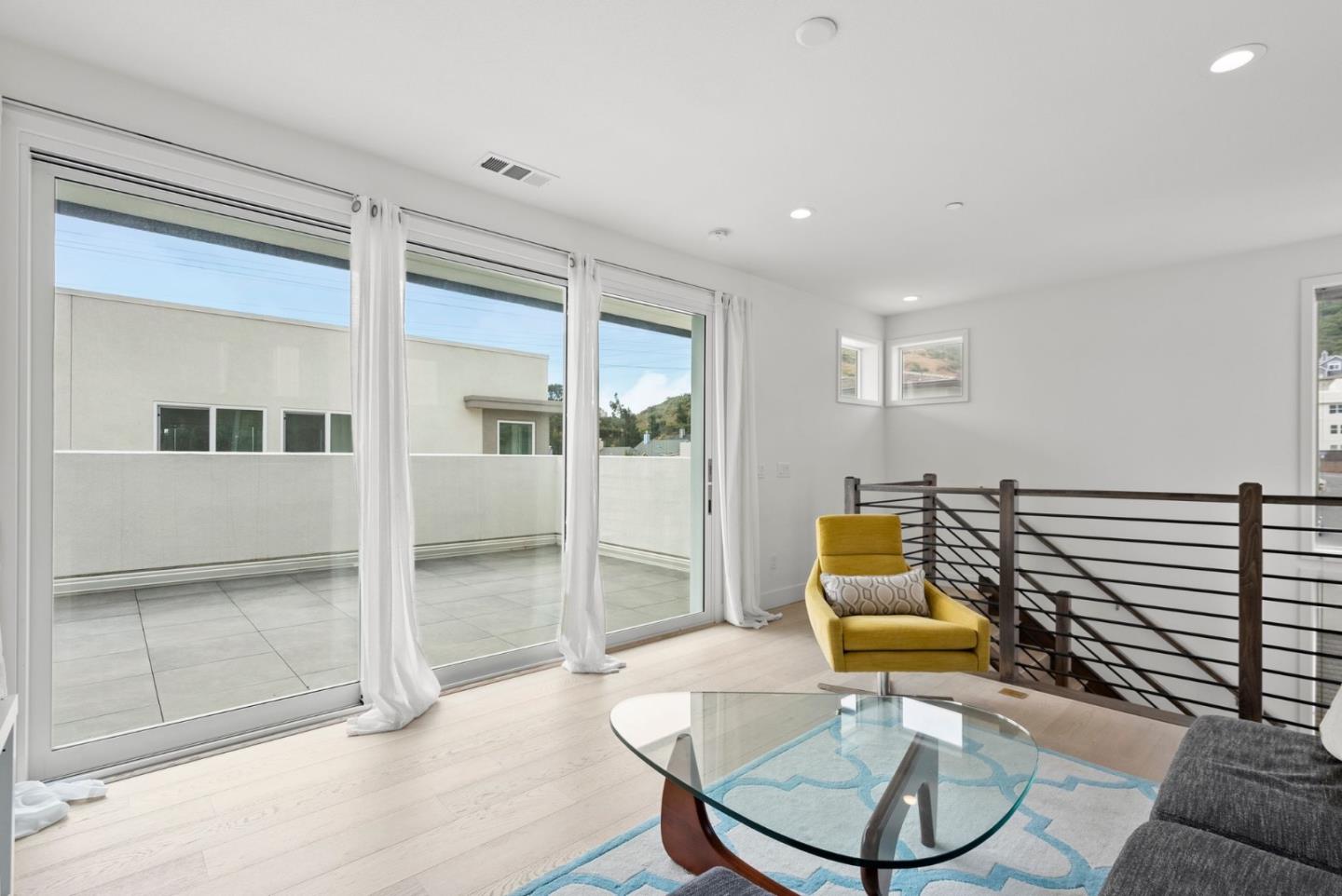 102 Crape Court