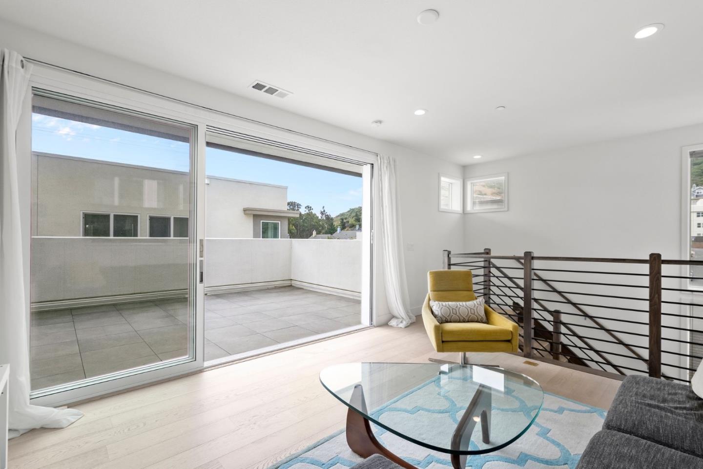 102 Crape Court
