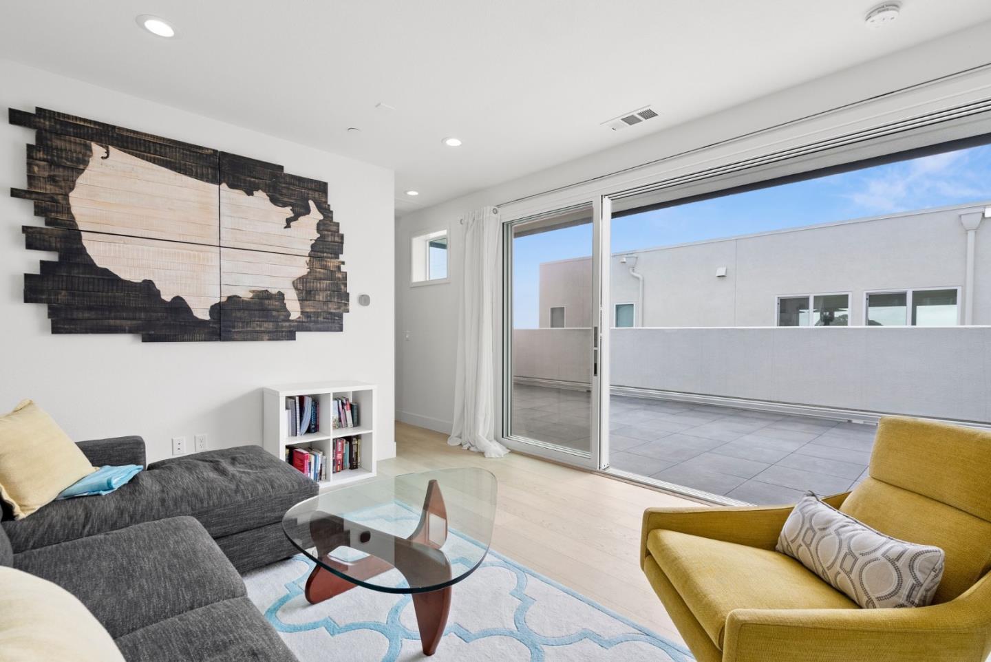 102 Crape Court
