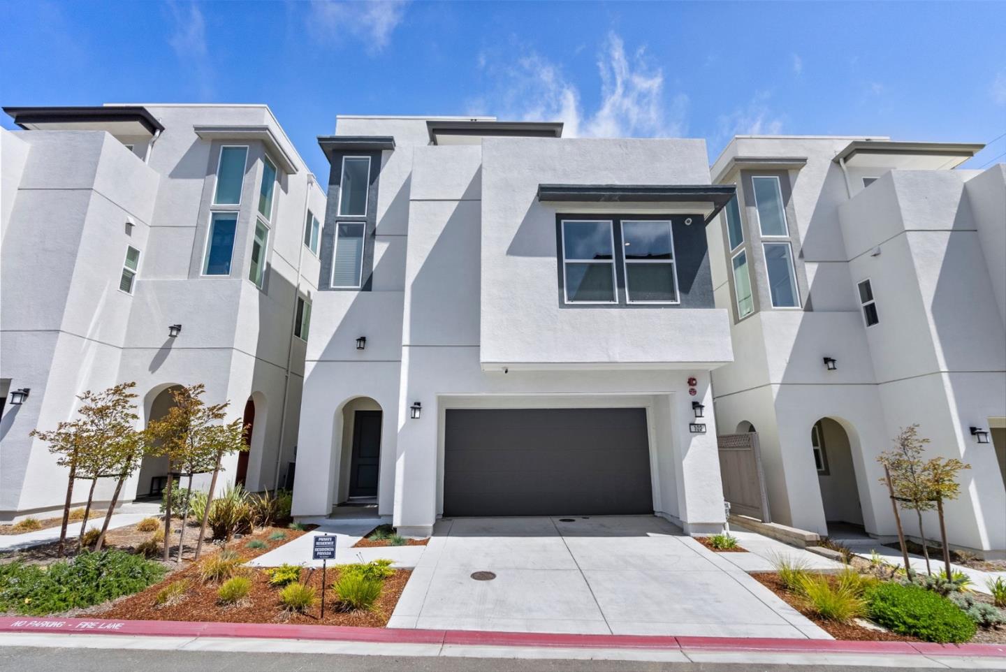 102 Crape Court