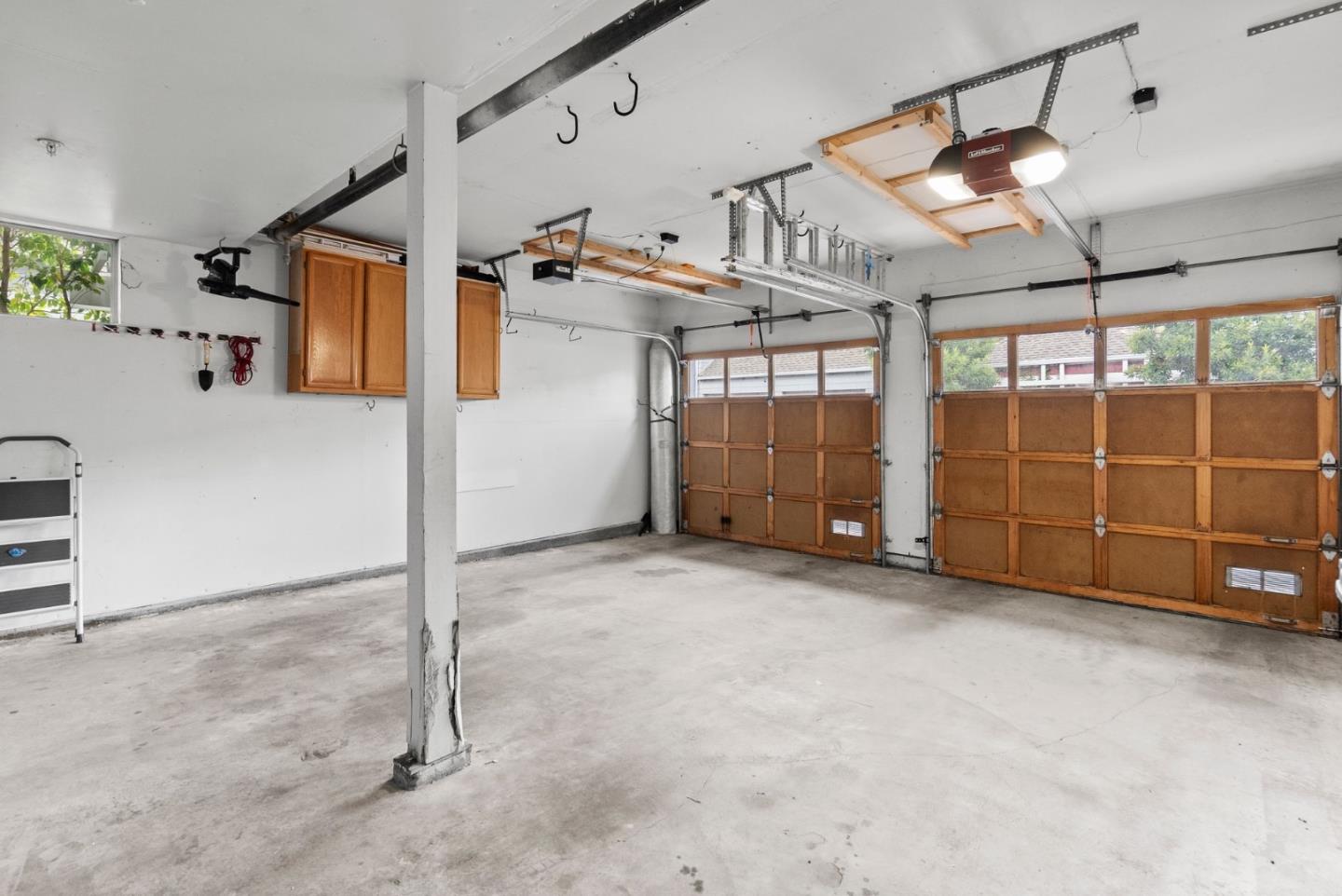802 Mendocino Way