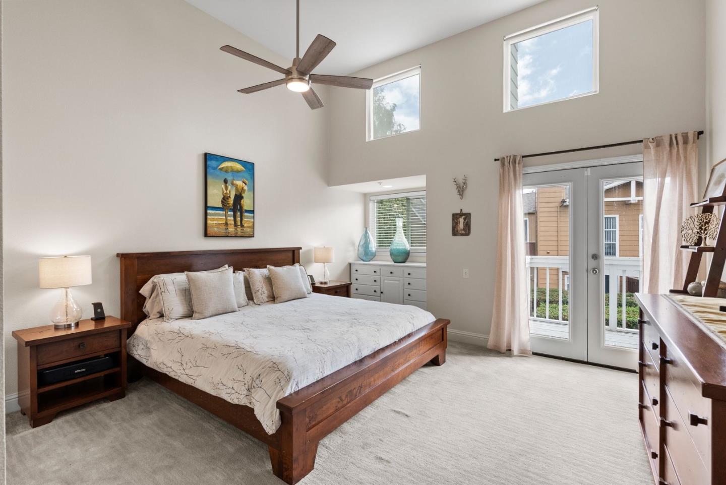 802 Mendocino Way