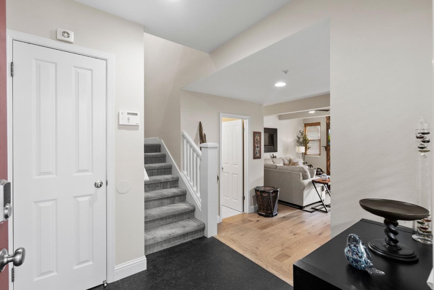 802 Mendocino Way