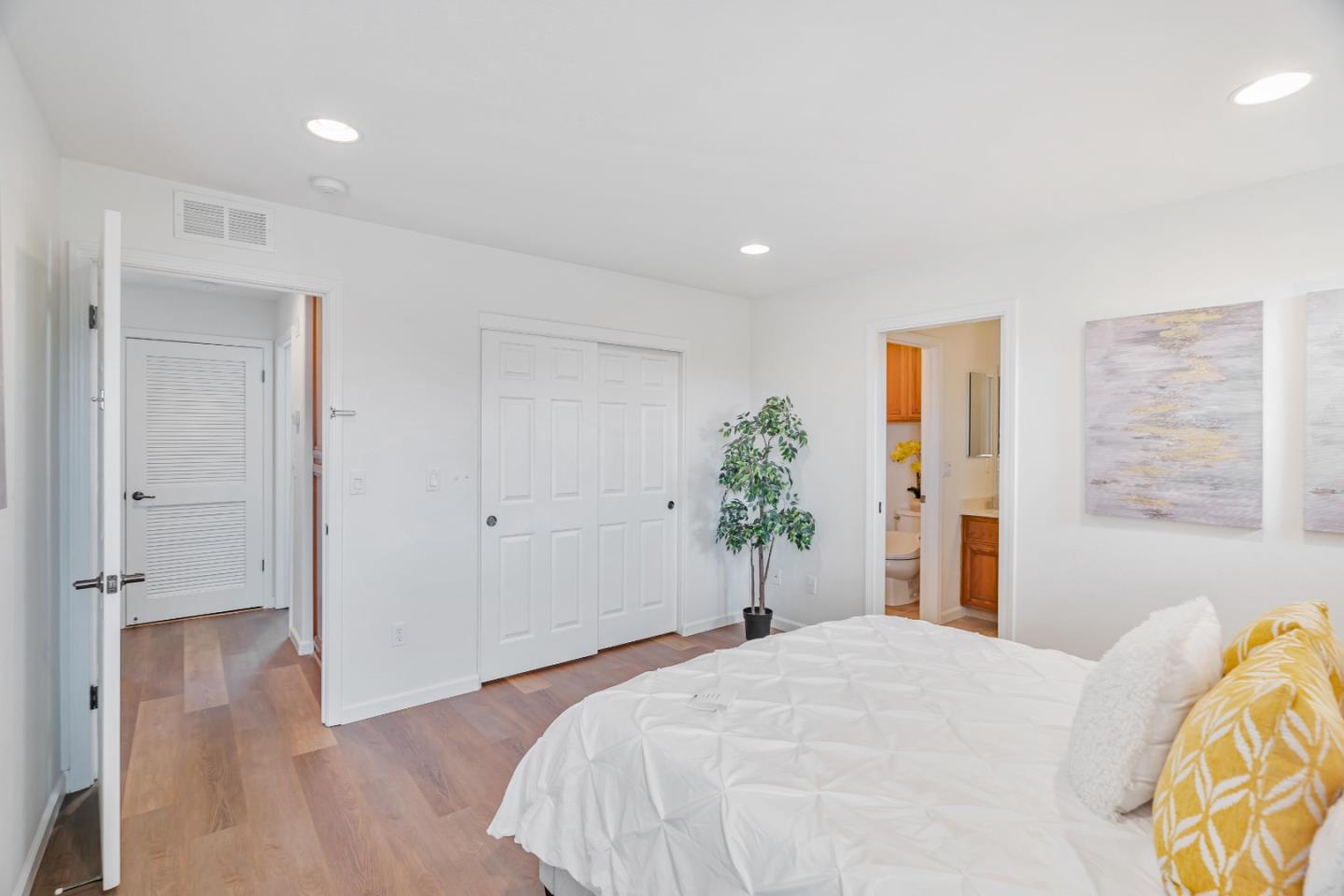307 Shaughnessy