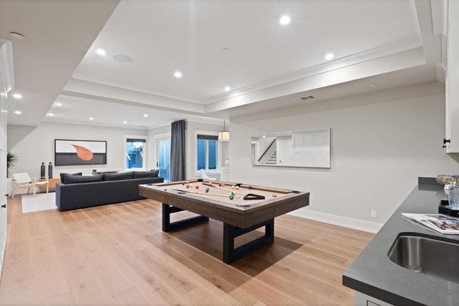 1180 North Lemon Avenue