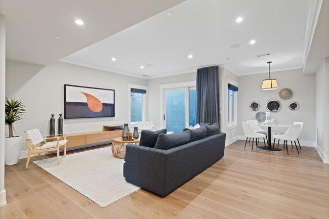 1180 North Lemon Avenue