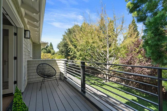 1180 North Lemon Avenue