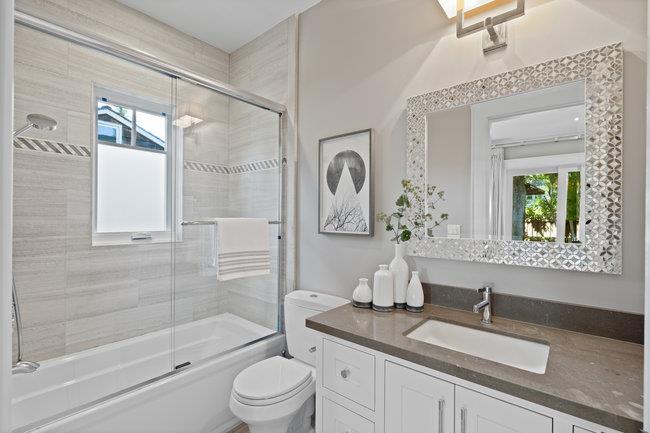 1180 North Lemon Avenue