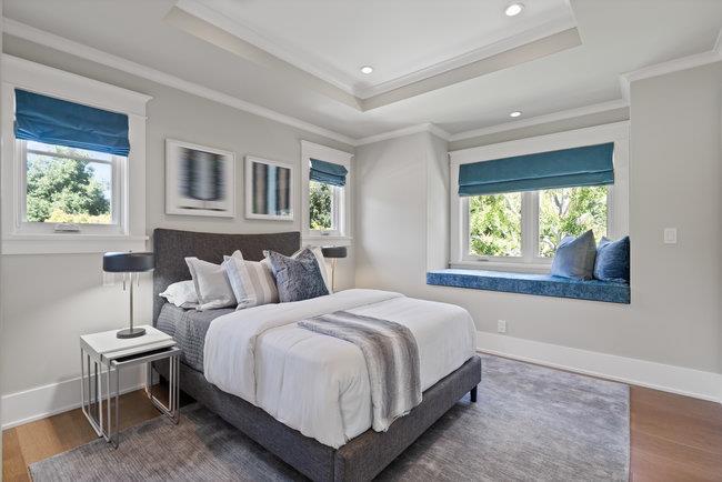 1180 North Lemon Avenue