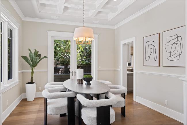 1180 North Lemon Avenue