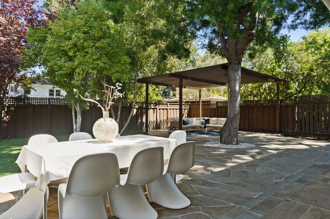 1180 North Lemon Avenue