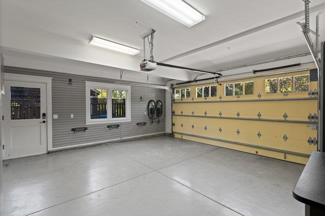 1180 North Lemon Avenue