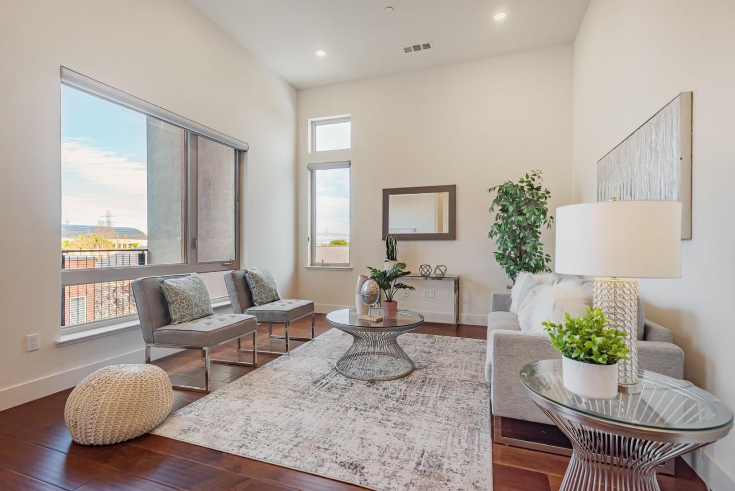 1028 Foster Square Lane 403