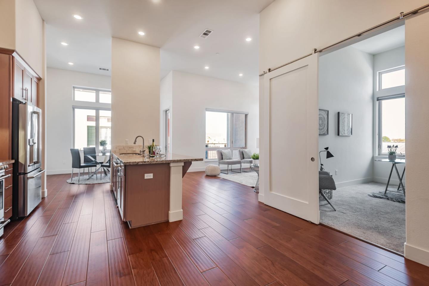 1028 Foster Square Lane 403