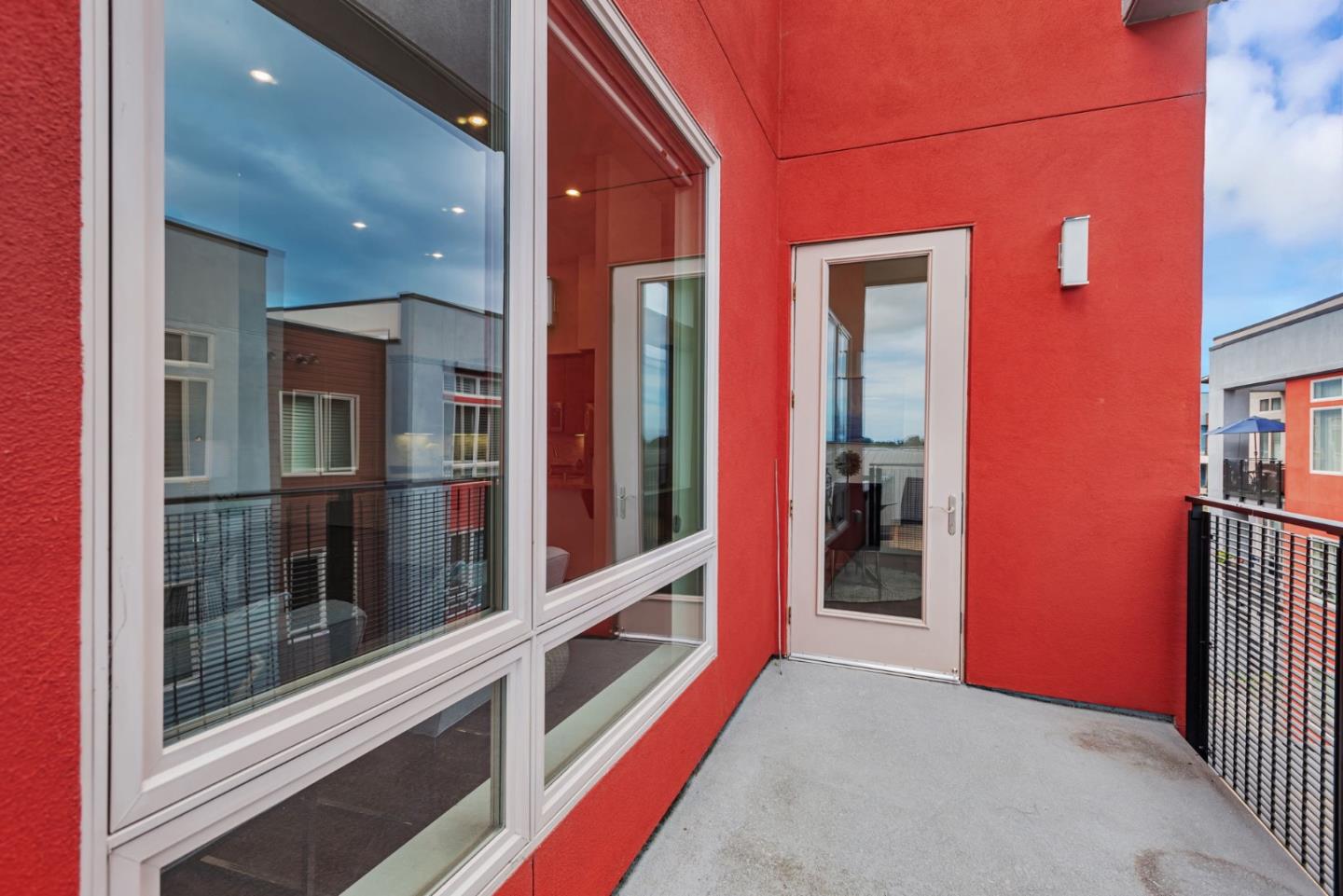 1028 Foster Square Lane 403