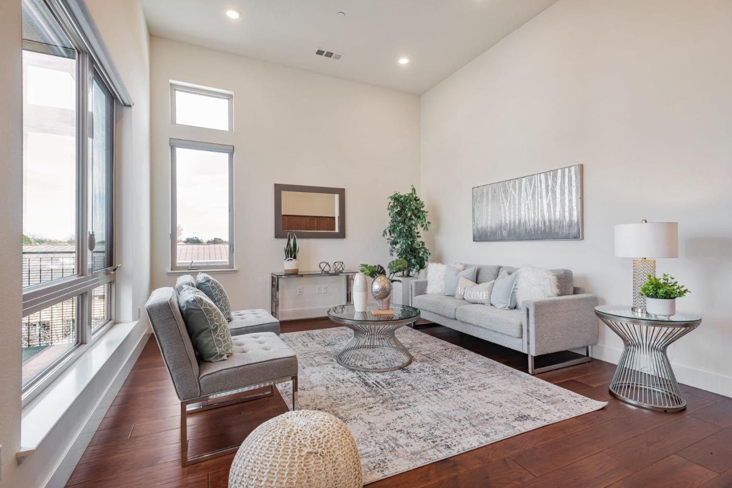 1028 Foster Square Lane 403