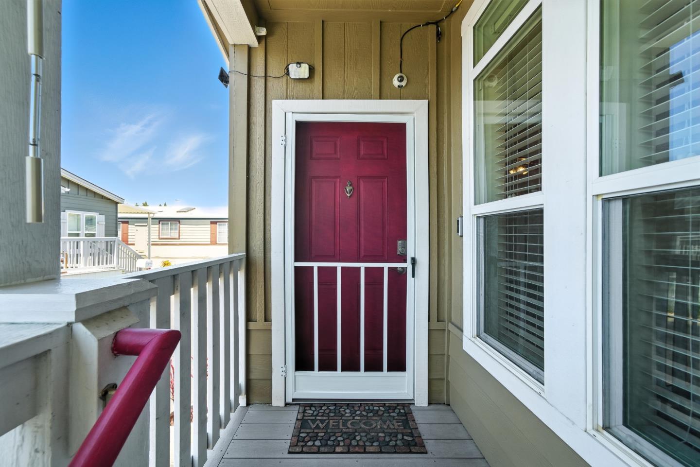 325 Sylvan Avenue Unit: 106