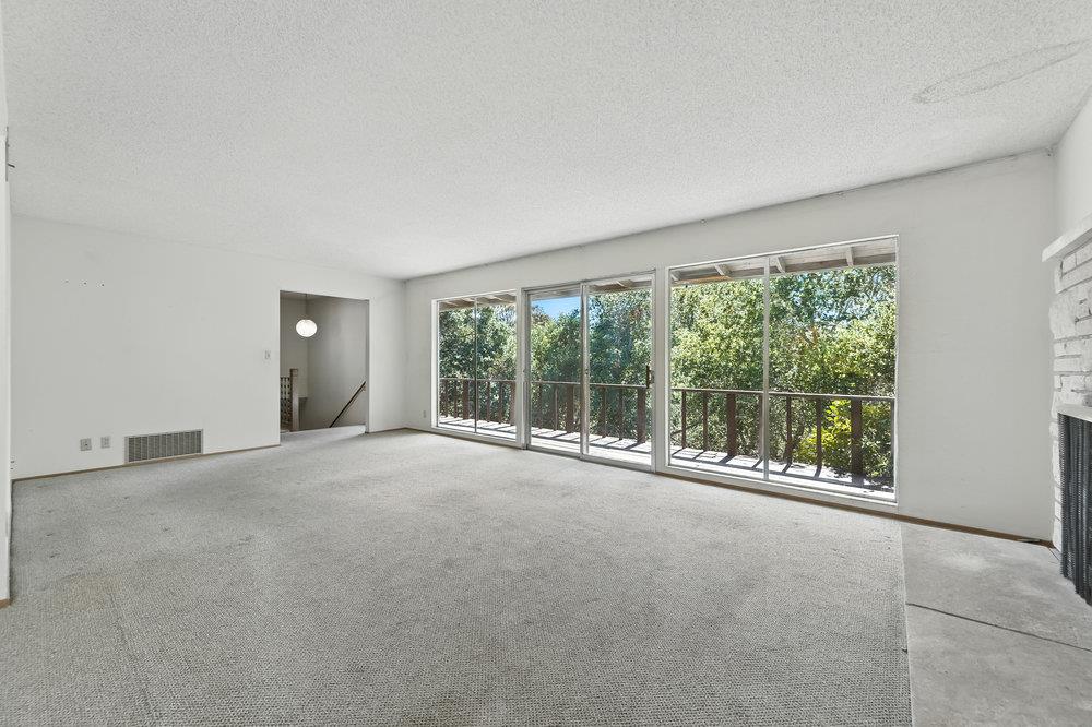 12750 Canario Way