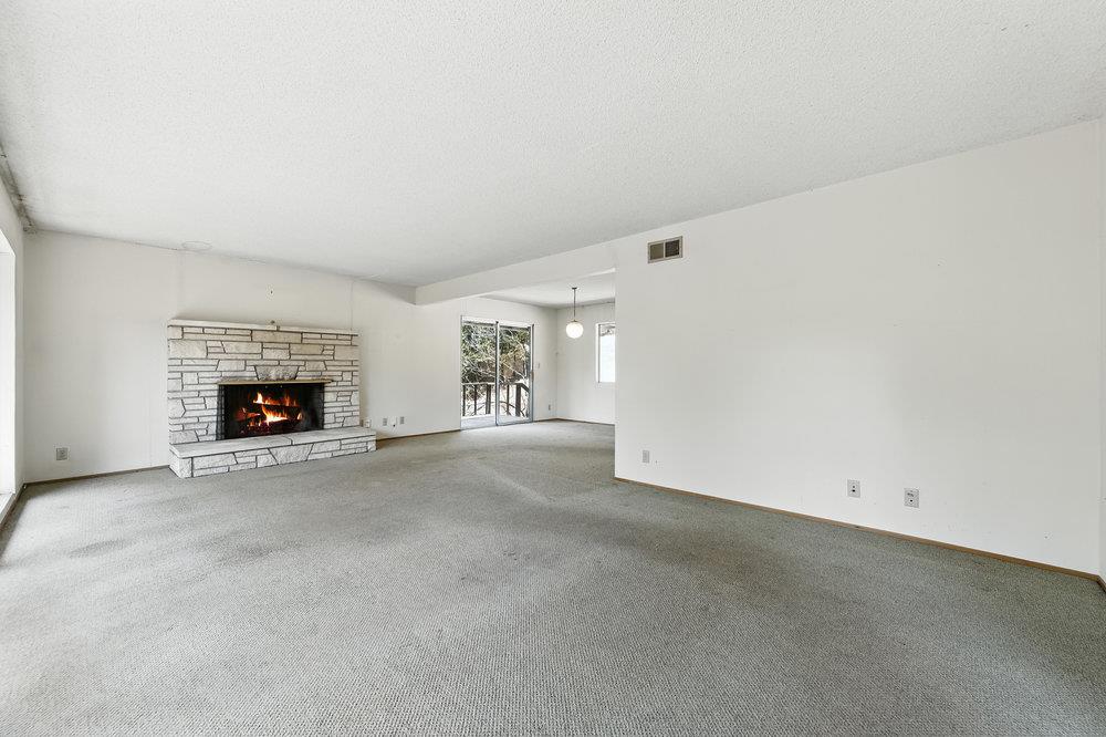 12750 Canario Way