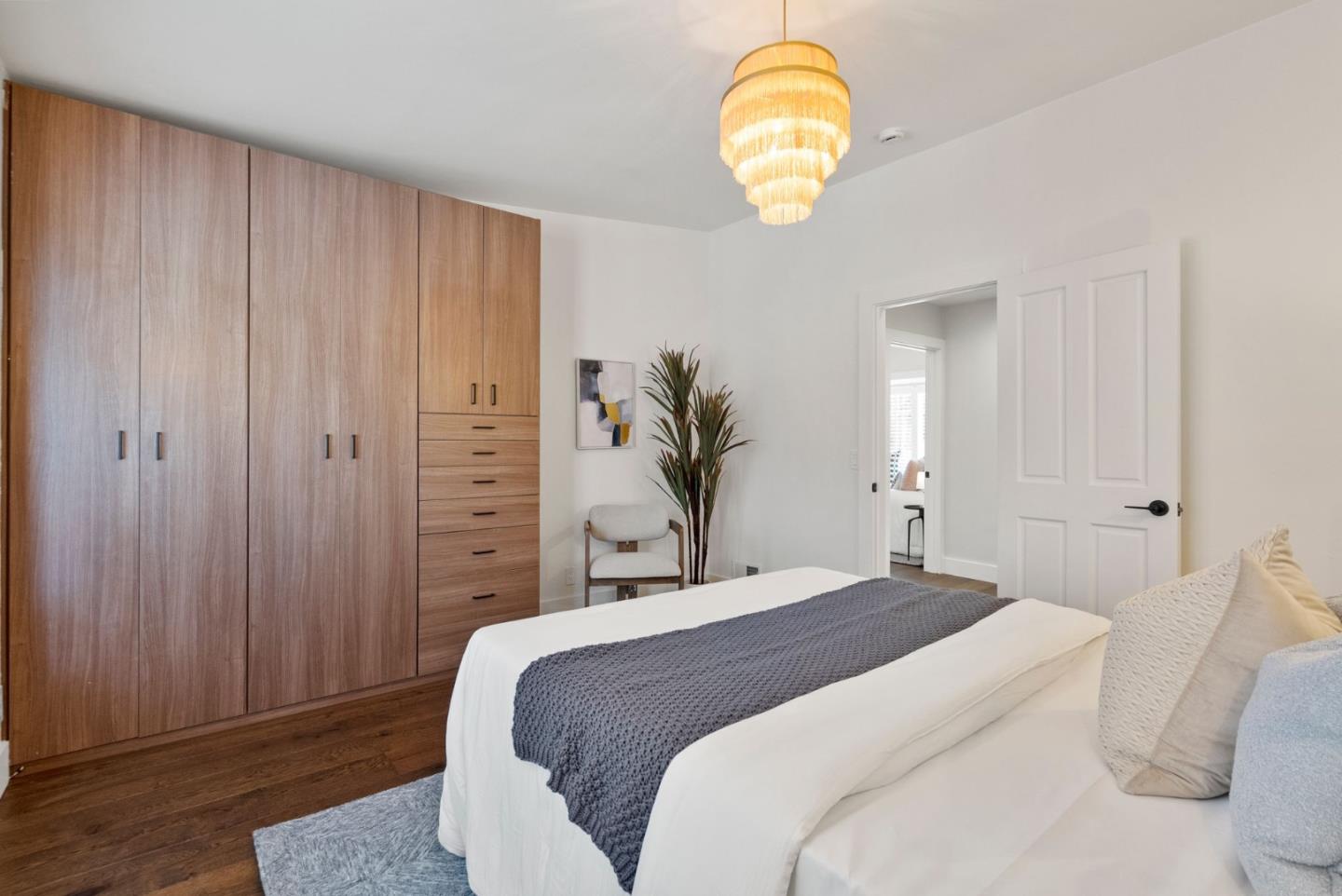 329 San Rafael Avenue