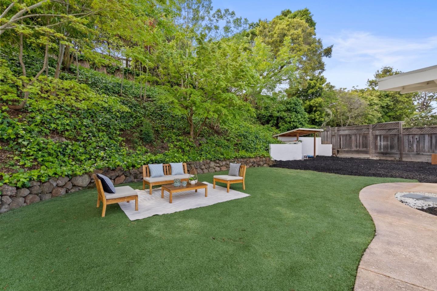 329 San Rafael Avenue