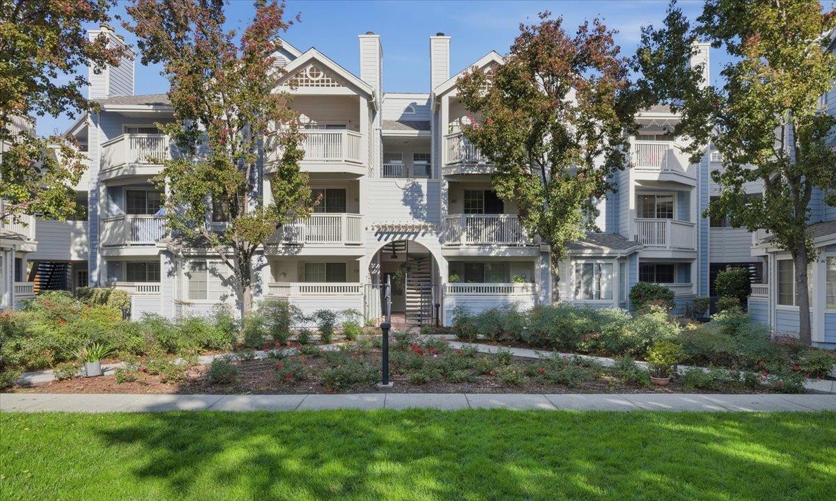 608 Arcadia Terrace 201