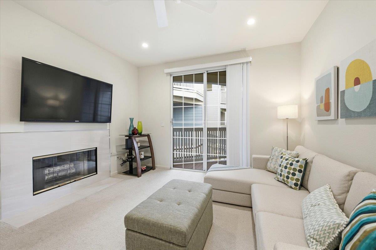 608 Arcadia Terrace 201