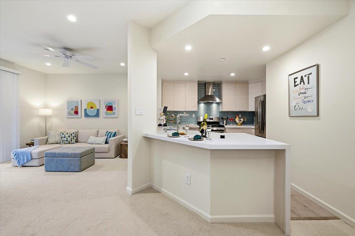 608 Arcadia Terrace 201