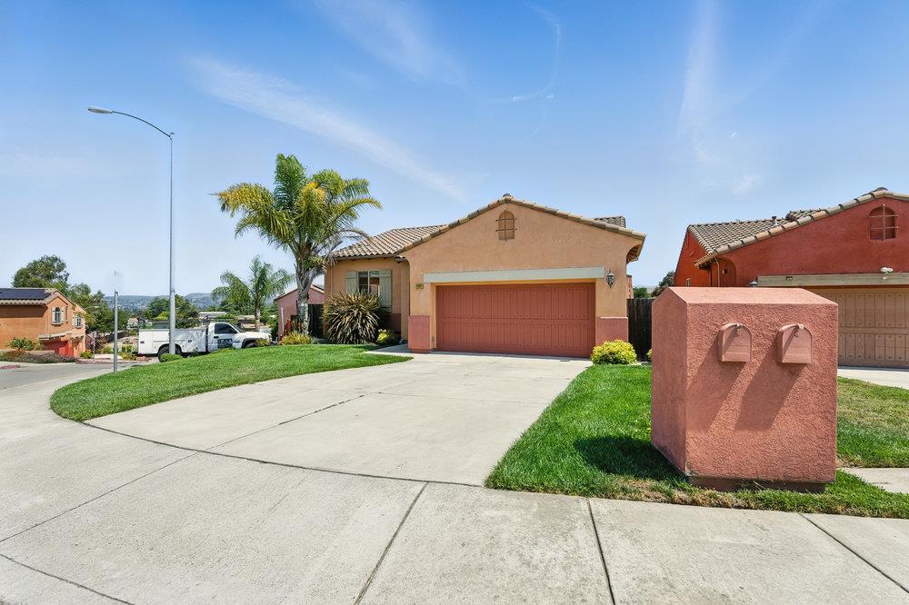 23022 Palazzo Del Kayla