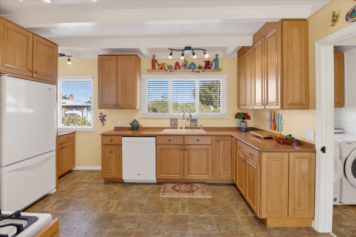 22 Melway Circle