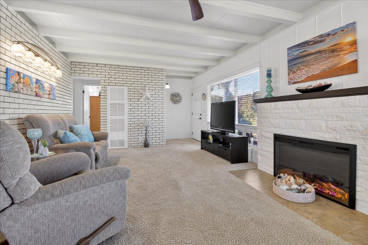 22 Melway Circle