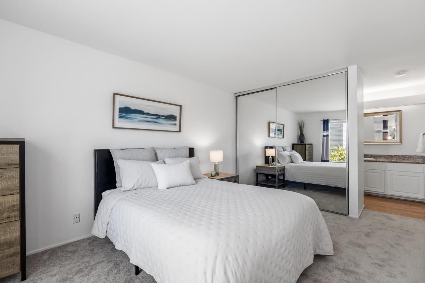 905 West Middlefield Road 975