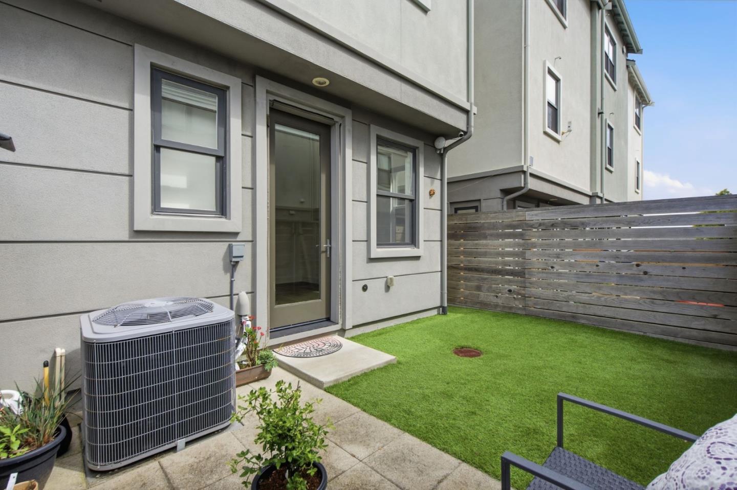 2637 Bantry Court
