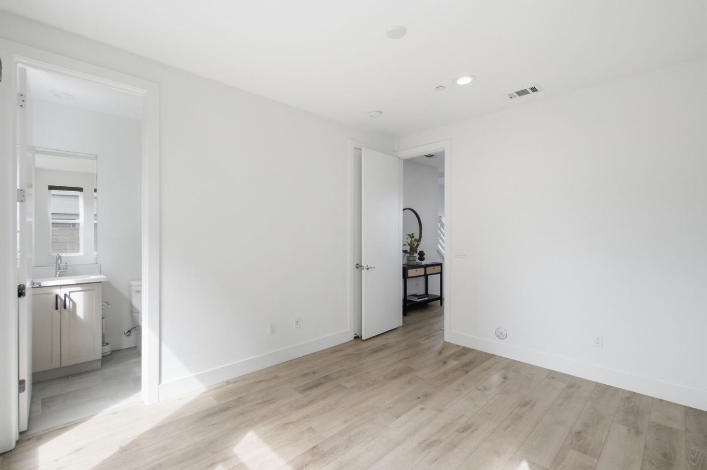 2637 Bantry Court
