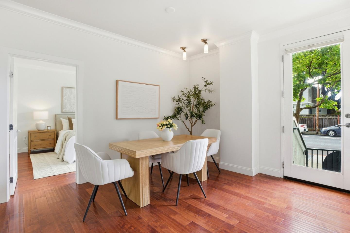 225 9th AVE 105