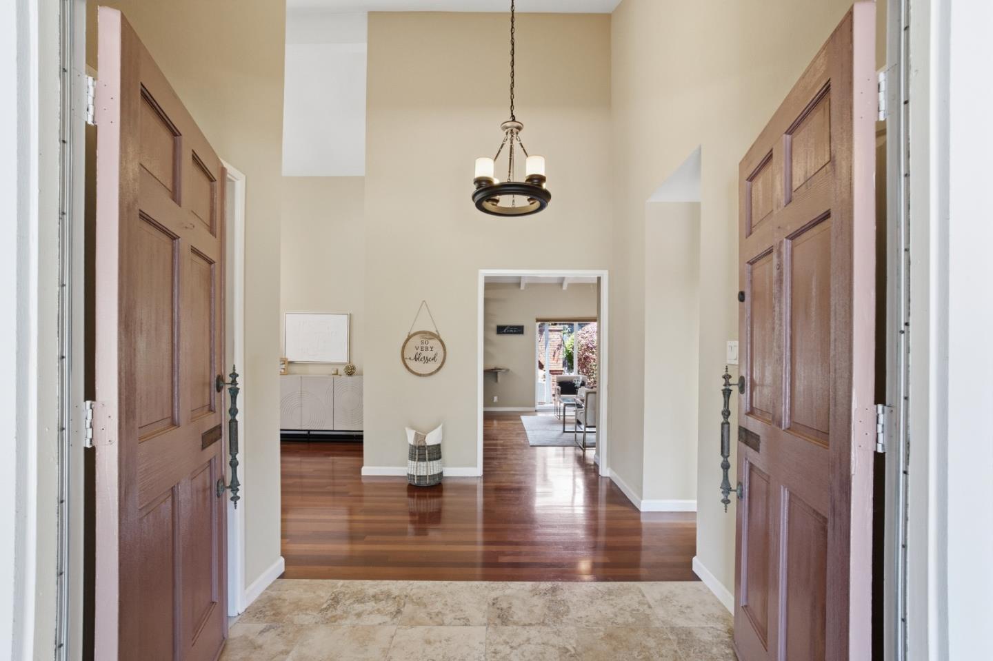 2021 Bordeaux Lane