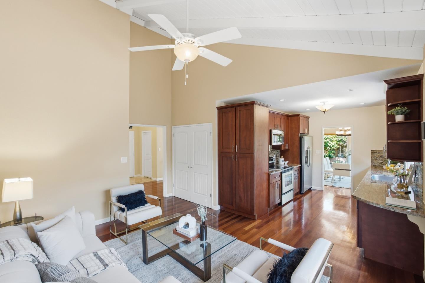 2021 Bordeaux Lane