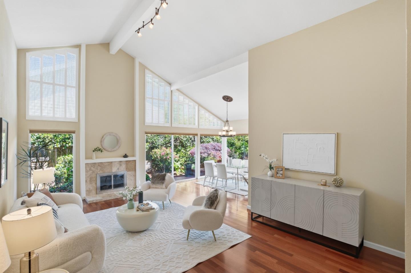 2021 Bordeaux Lane