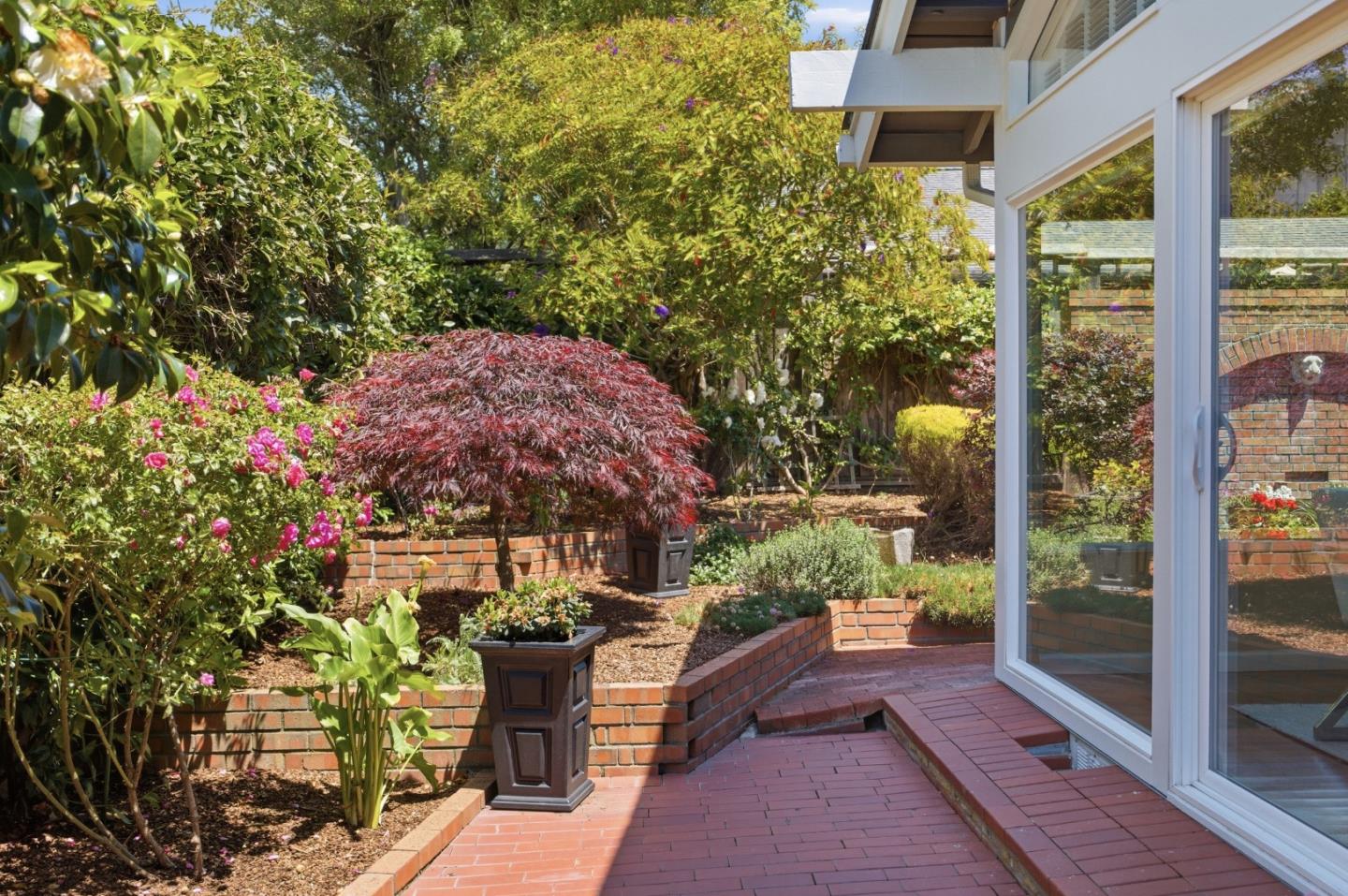 2021 Bordeaux Lane