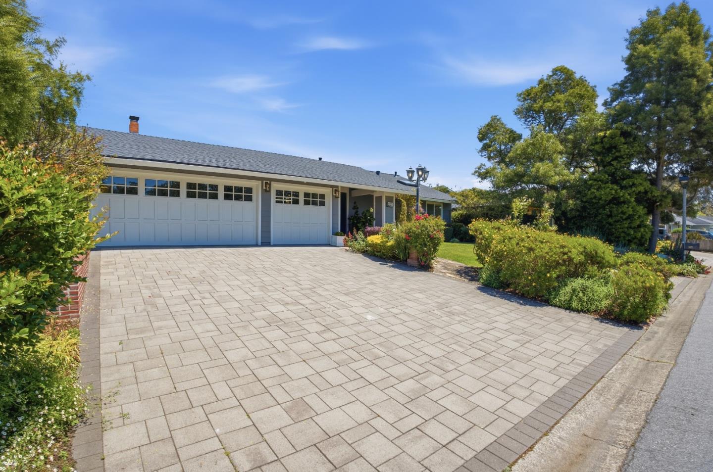 2021 Bordeaux Lane