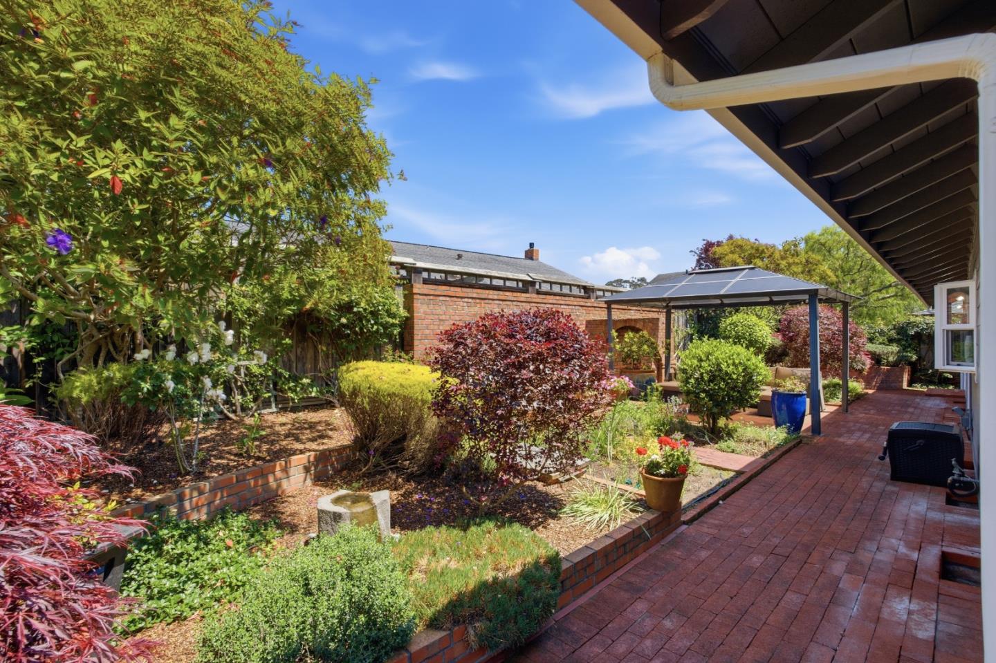 2021 Bordeaux Lane