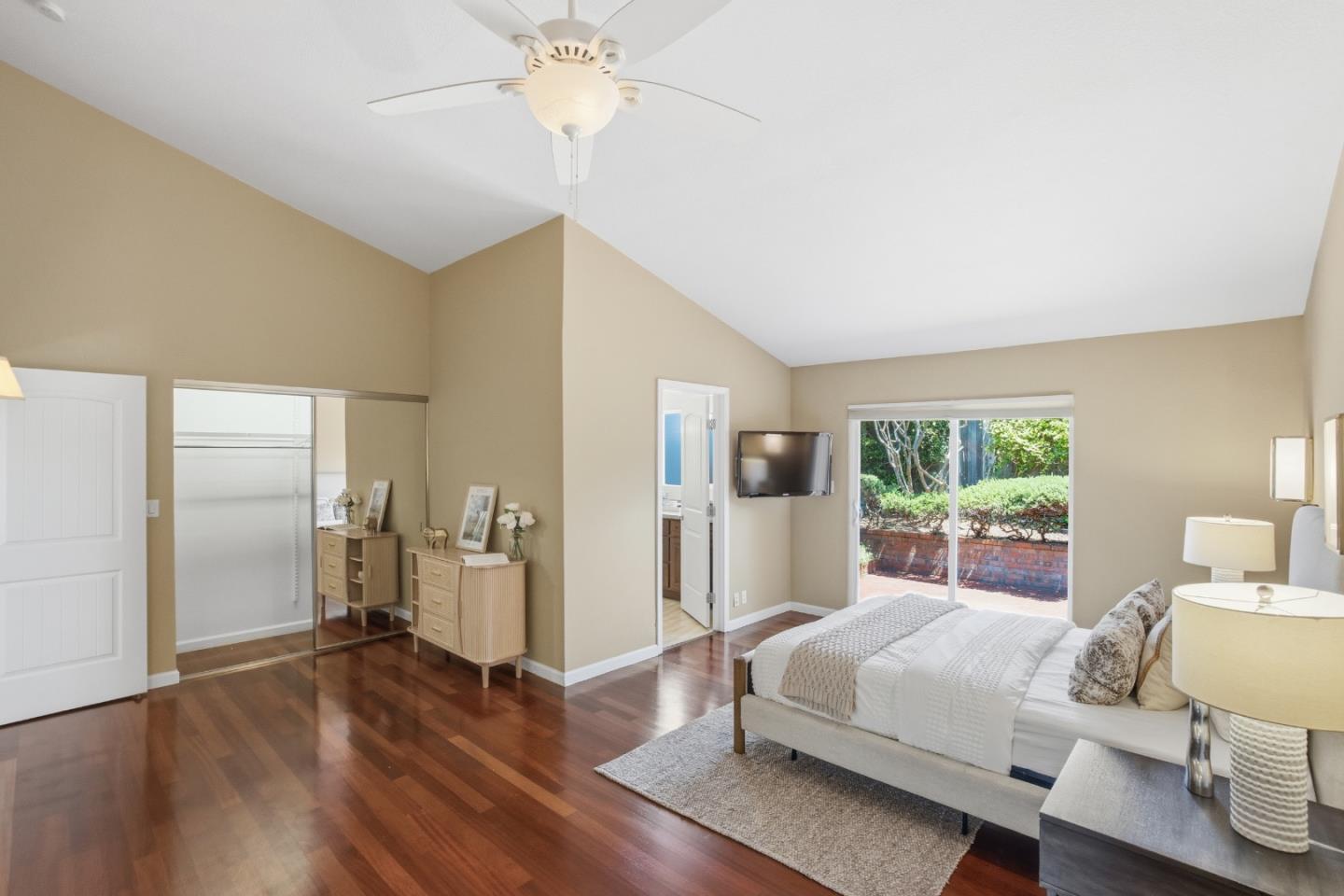 2021 Bordeaux Lane