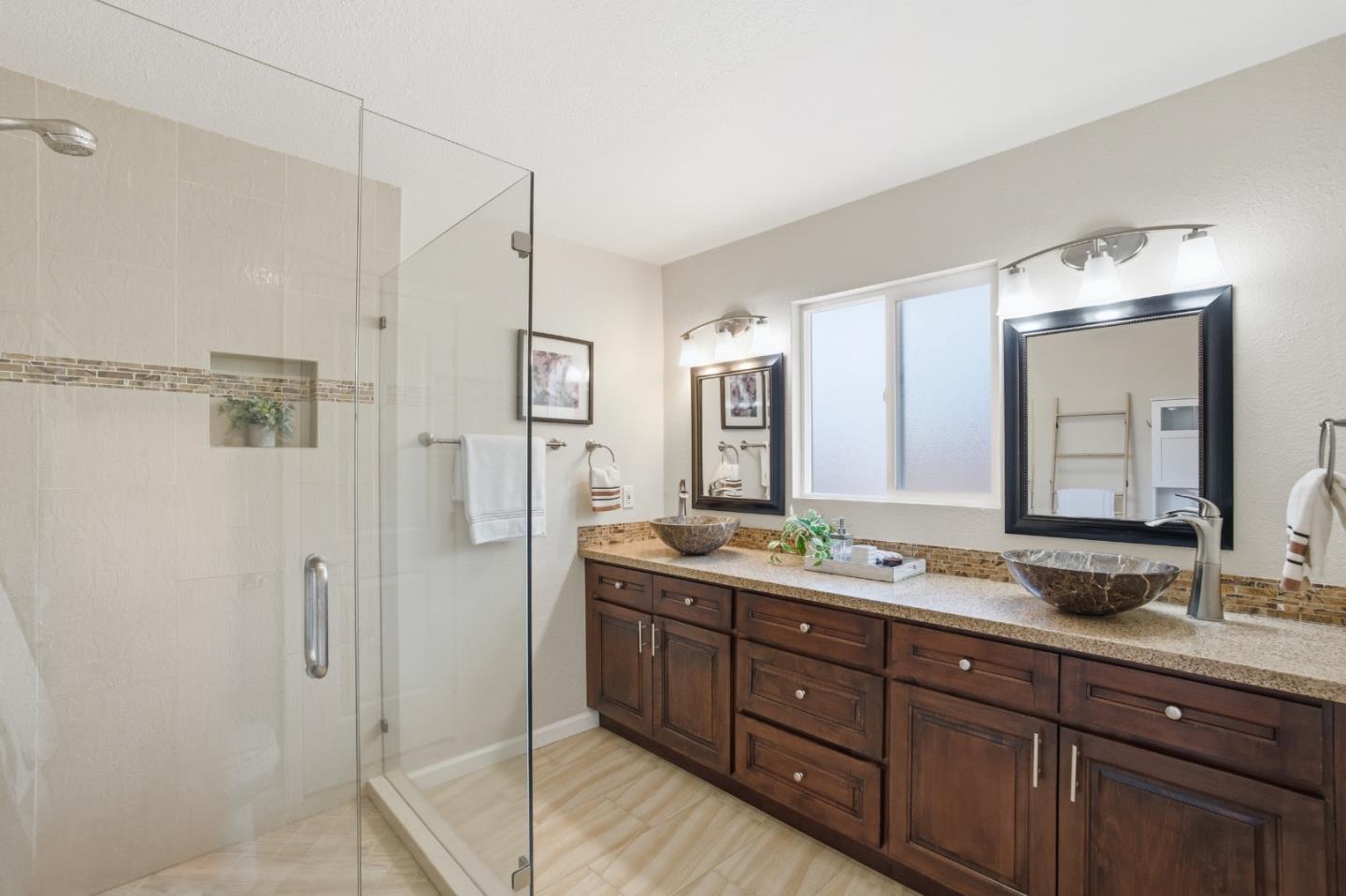 2021 Bordeaux Lane