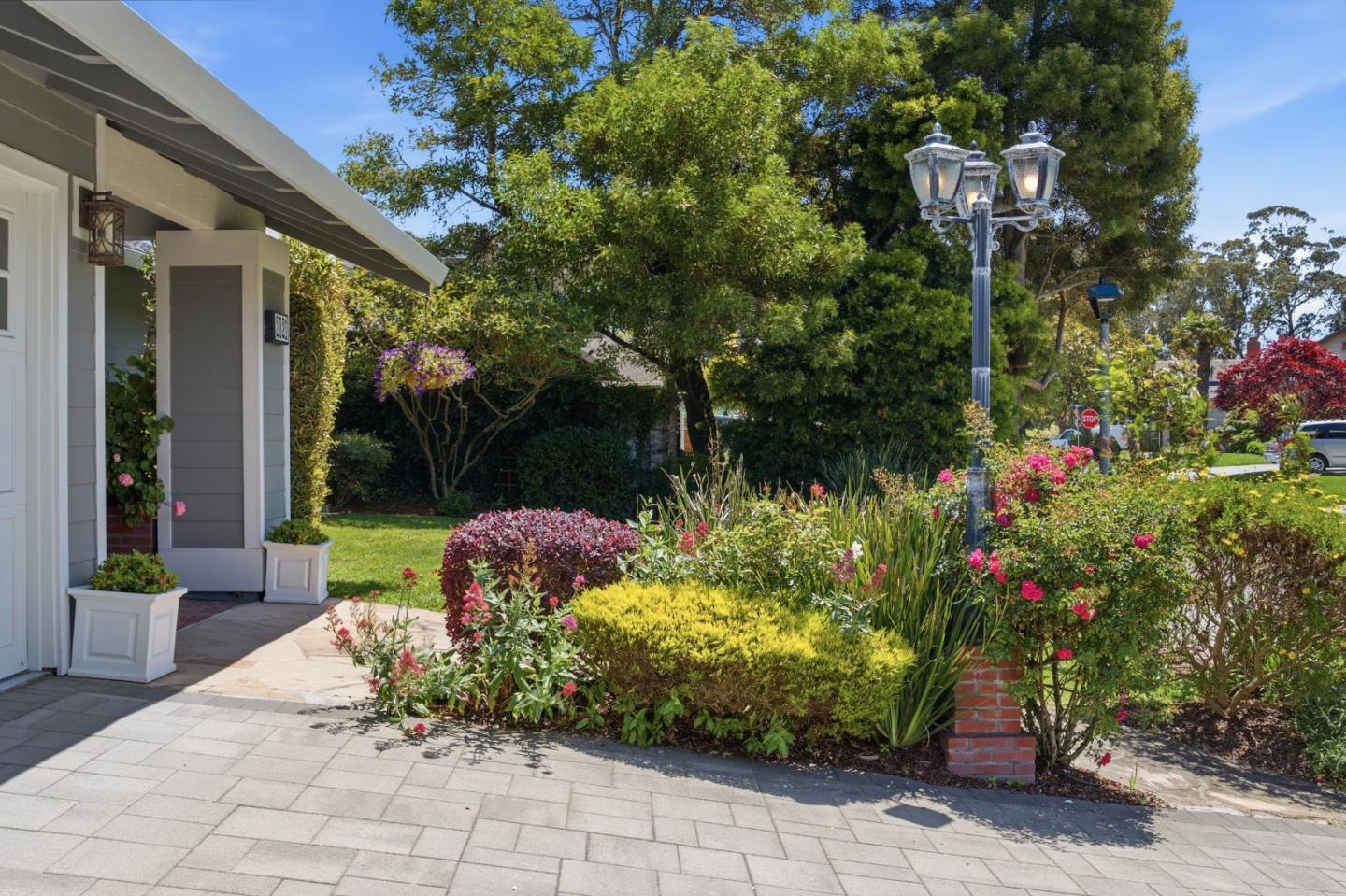 2021 Bordeaux Lane